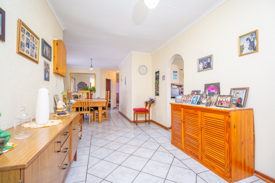 3 Bedroom Property for Sale in Rangeview Gauteng