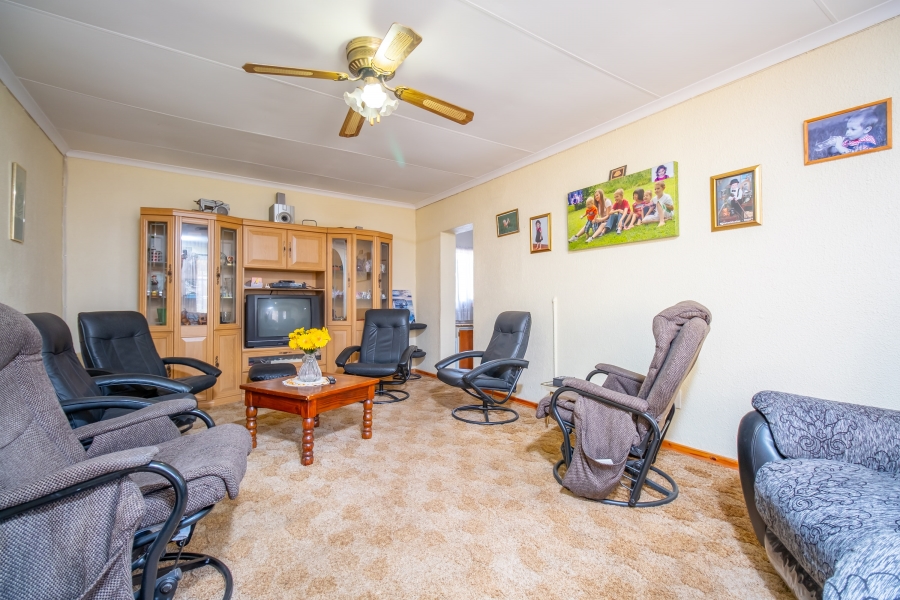 3 Bedroom Property for Sale in Rangeview Gauteng