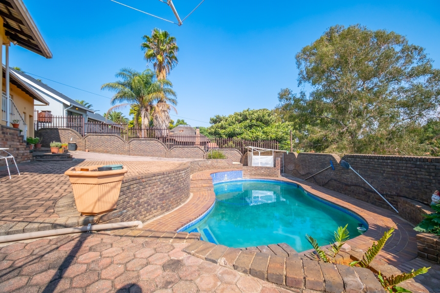 3 Bedroom Property for Sale in Rangeview Gauteng