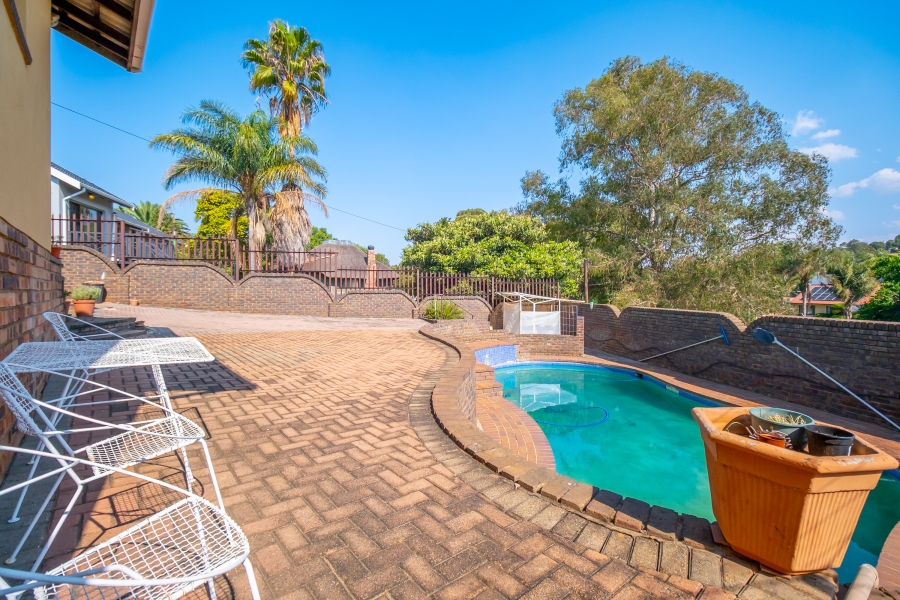 3 Bedroom Property for Sale in Rangeview Gauteng