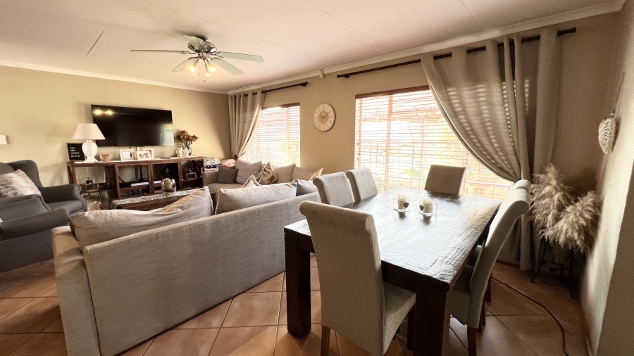 3 Bedroom Property for Sale in Randpoort Gauteng