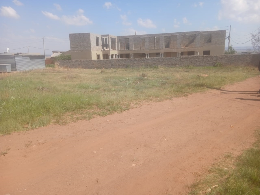 0 Bedroom Property for Sale in Mohlakeng Gauteng