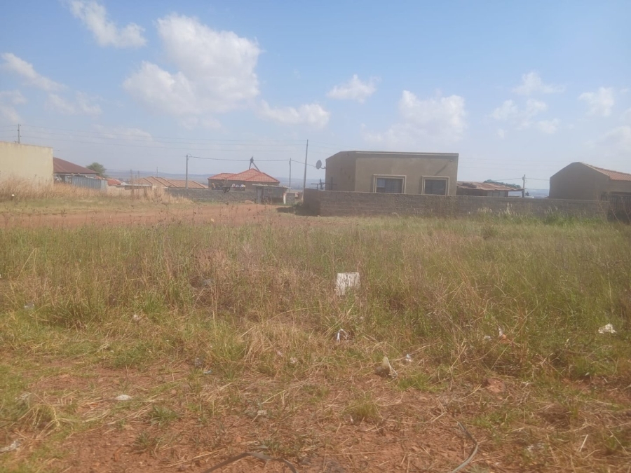 0 Bedroom Property for Sale in Mohlakeng Gauteng