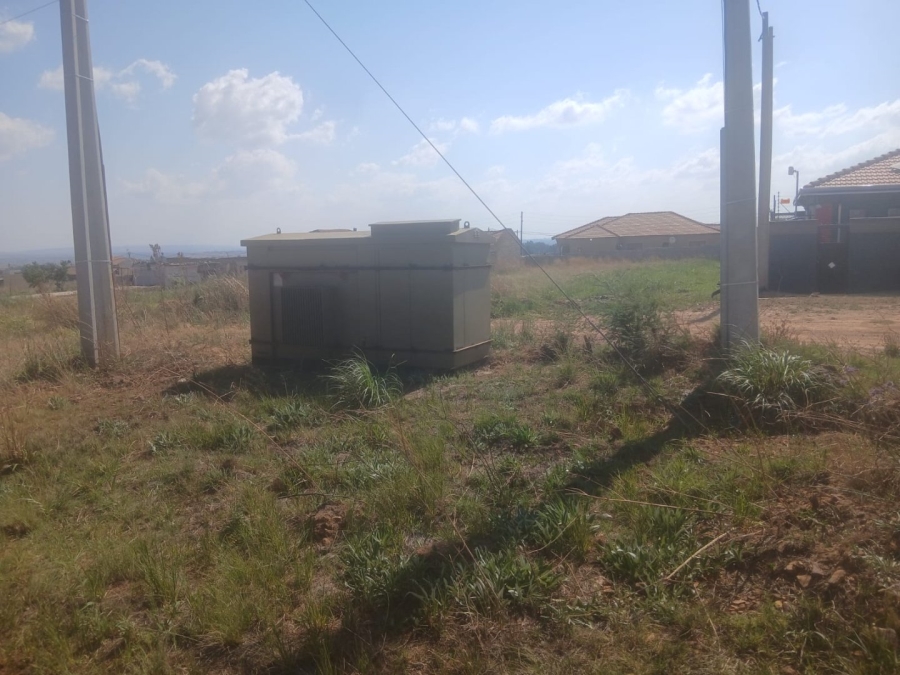 0 Bedroom Property for Sale in Mohlakeng Gauteng