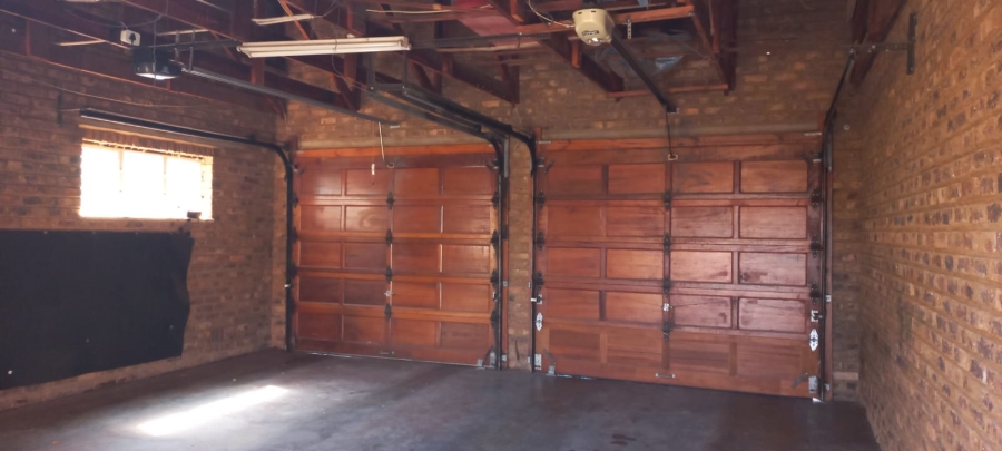 4 Bedroom Property for Sale in Culemborg Park Gauteng