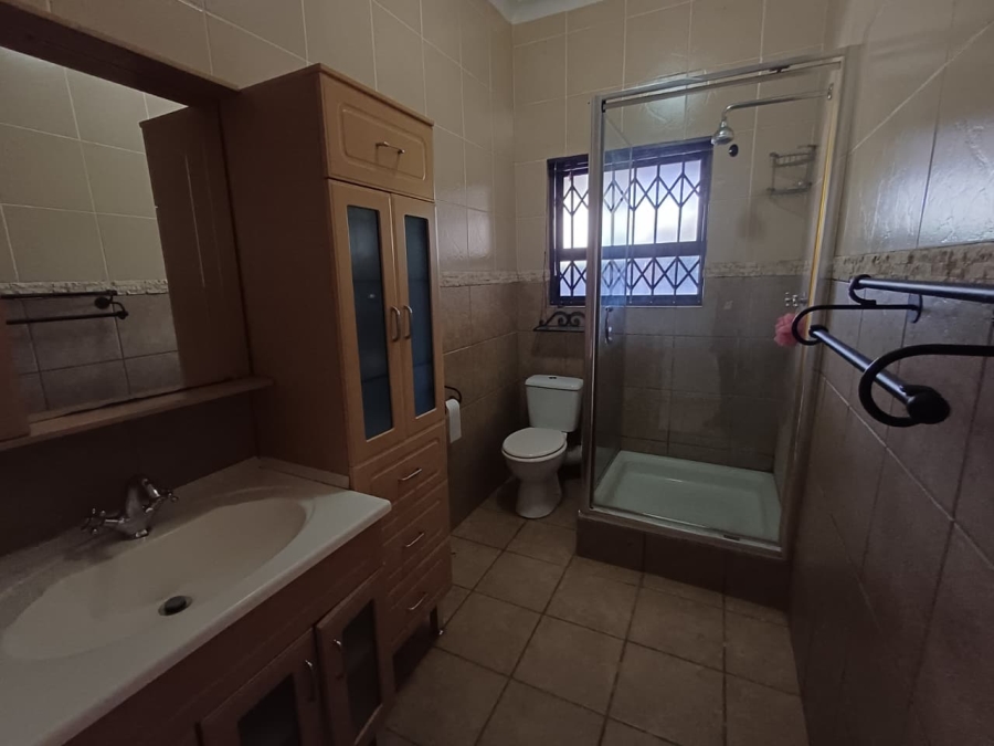 6 Bedroom Property for Sale in Krugersdorp West Gauteng
