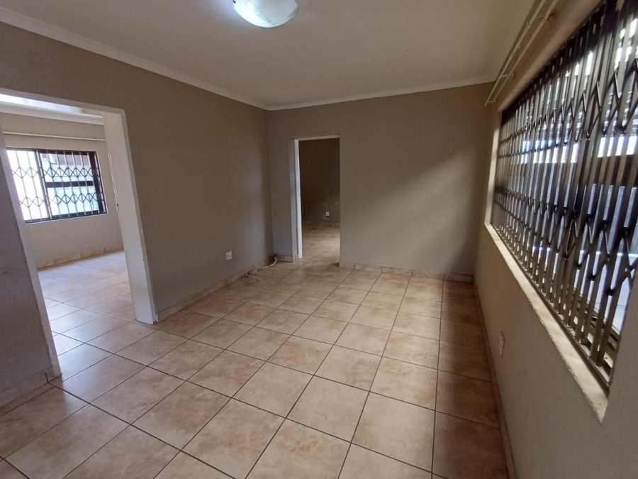 6 Bedroom Property for Sale in Krugersdorp West Gauteng