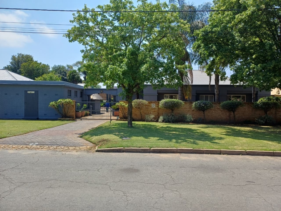 3 Bedroom Property for Sale in Krugersdorp North Gauteng