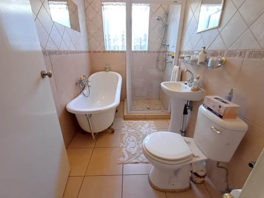 3 Bedroom Property for Sale in Krugersdorp North Gauteng