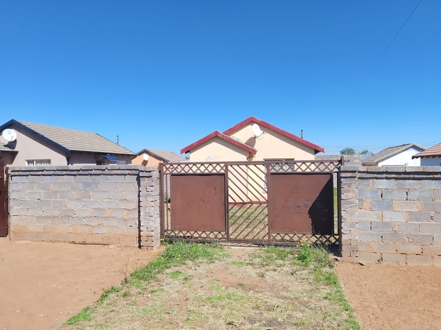 2 Bedroom Property for Sale in Bram Fischerville Gauteng