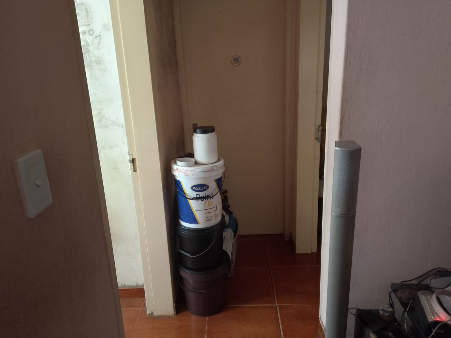 2 Bedroom Property for Sale in Bram Fischerville Gauteng