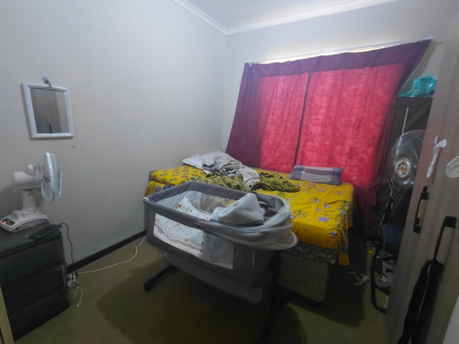 2 Bedroom Property for Sale in Greenhills Gauteng