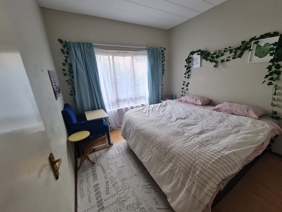 1 Bedroom Property for Sale in Douglasdale Gauteng