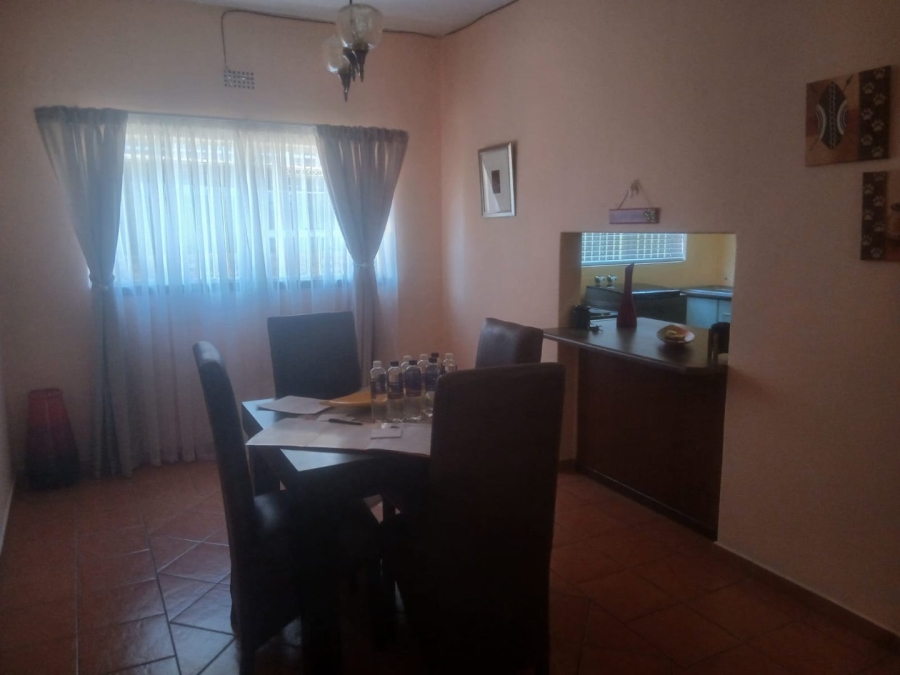 2 Bedroom Property for Sale in Greenhills Gauteng