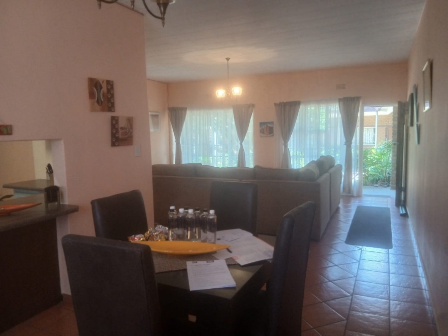 2 Bedroom Property for Sale in Greenhills Gauteng