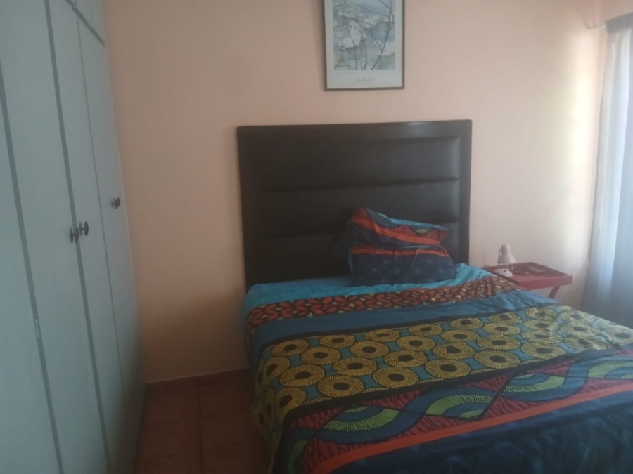 2 Bedroom Property for Sale in Greenhills Gauteng
