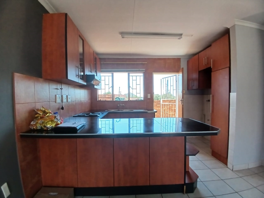 3 Bedroom Property for Sale in Groblerpark Gauteng