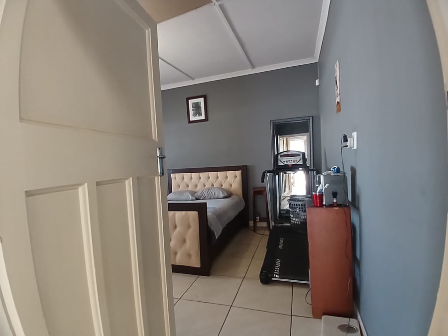3 Bedroom Property for Sale in Roodepoort North Gauteng