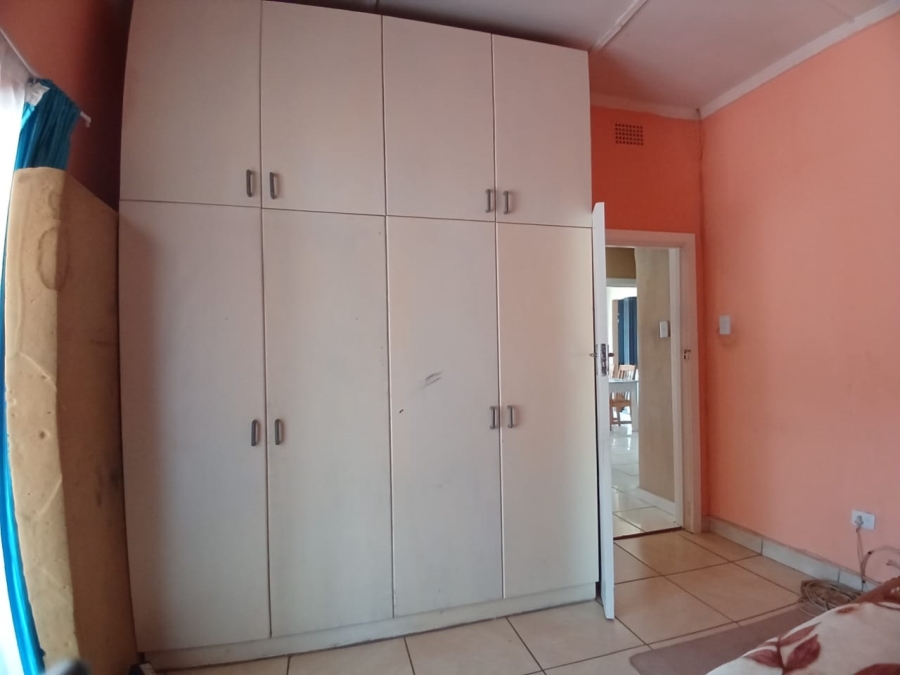 3 Bedroom Property for Sale in Roodepoort North Gauteng