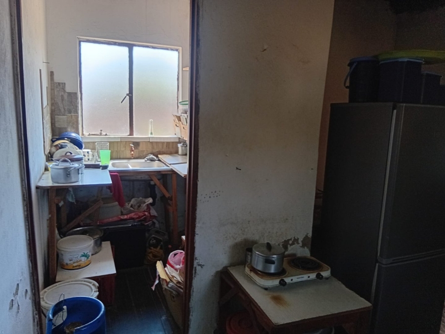 2 Bedroom Property for Sale in Mohlakeng Gauteng