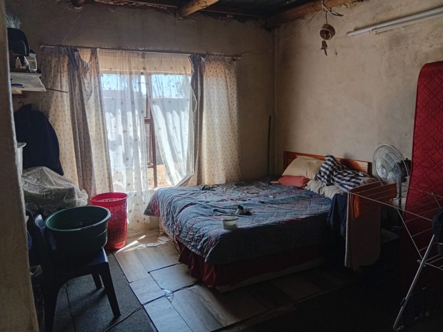 2 Bedroom Property for Sale in Mohlakeng Gauteng