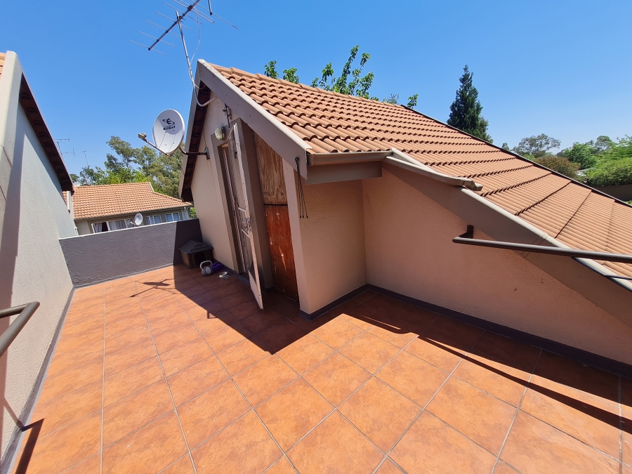 2 Bedroom Property for Sale in Douglasdale Gauteng