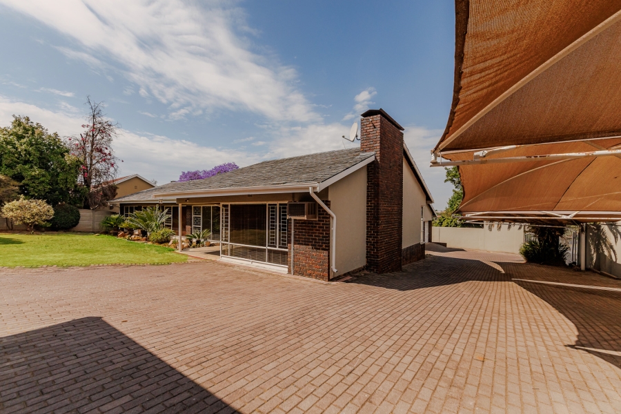 3 Bedroom Property for Sale in Florida Park Gauteng