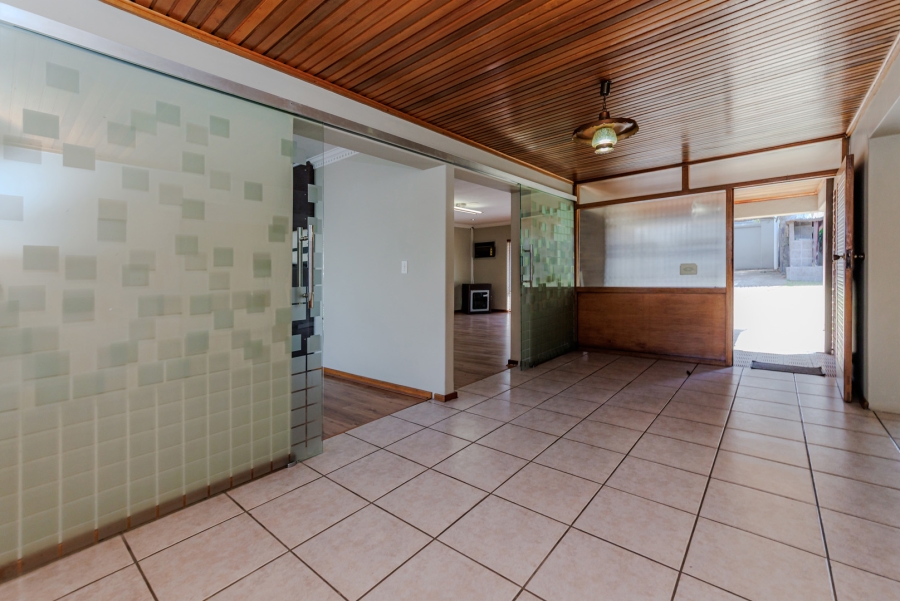 3 Bedroom Property for Sale in Florida Park Gauteng