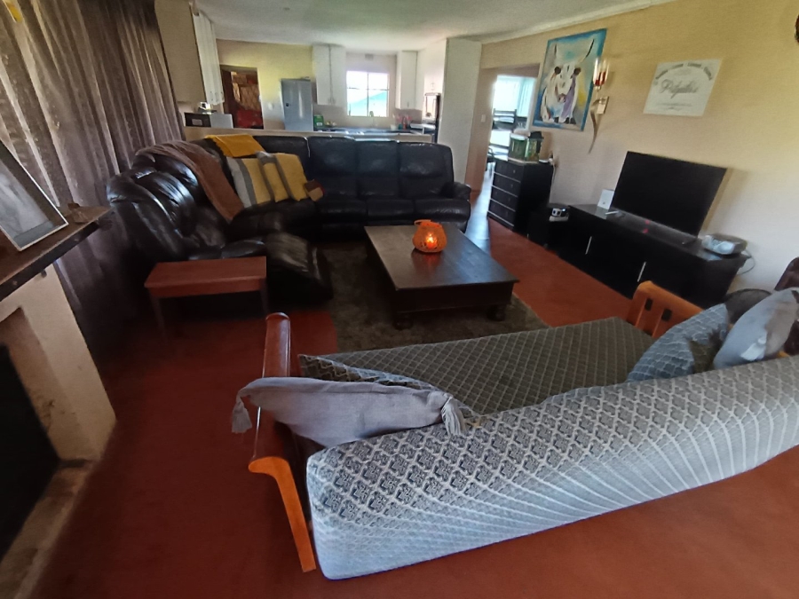 3 Bedroom Property for Sale in Hillside Gauteng