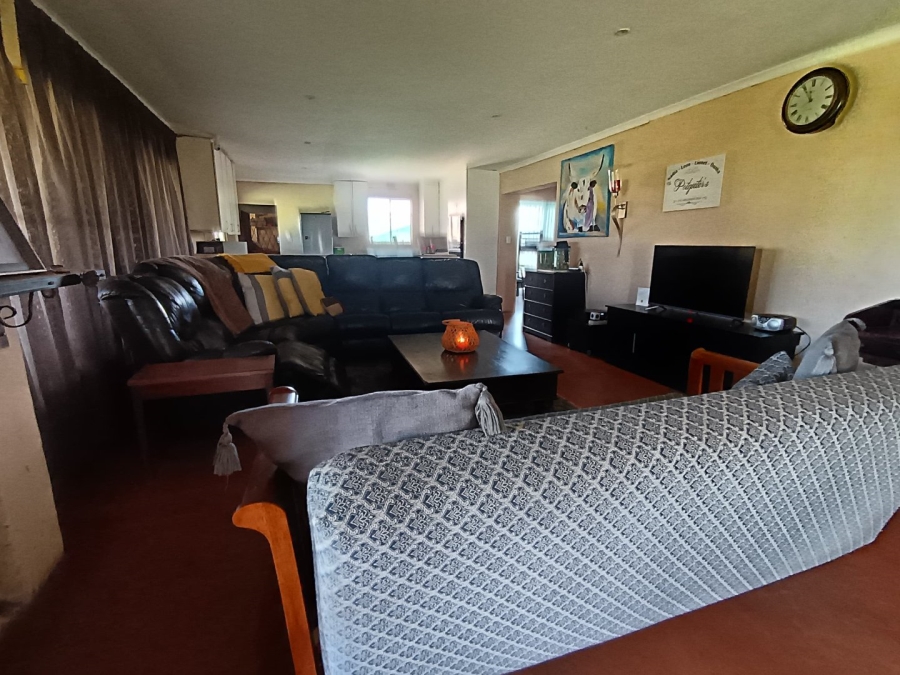 3 Bedroom Property for Sale in Hillside Gauteng