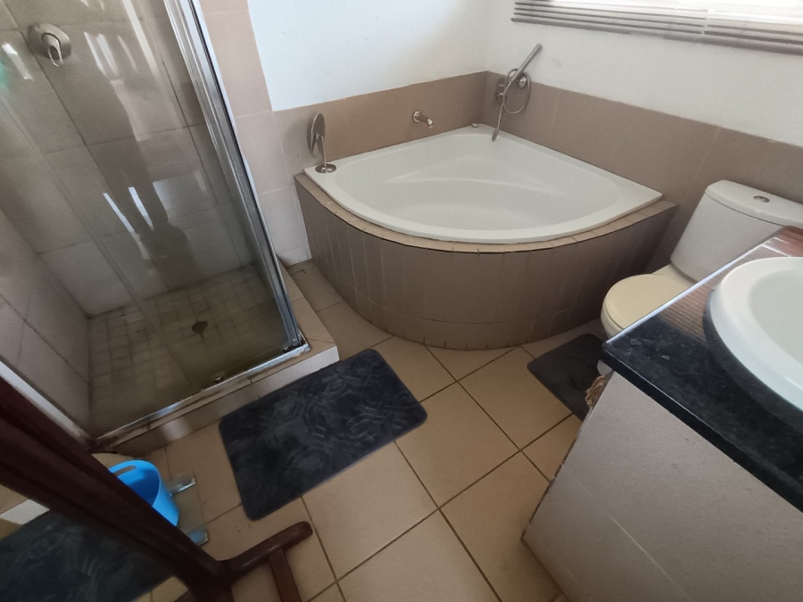 3 Bedroom Property for Sale in Hillside Gauteng