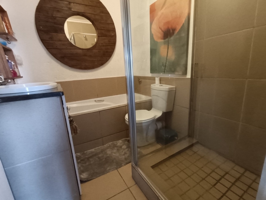 3 Bedroom Property for Sale in Hillside Gauteng