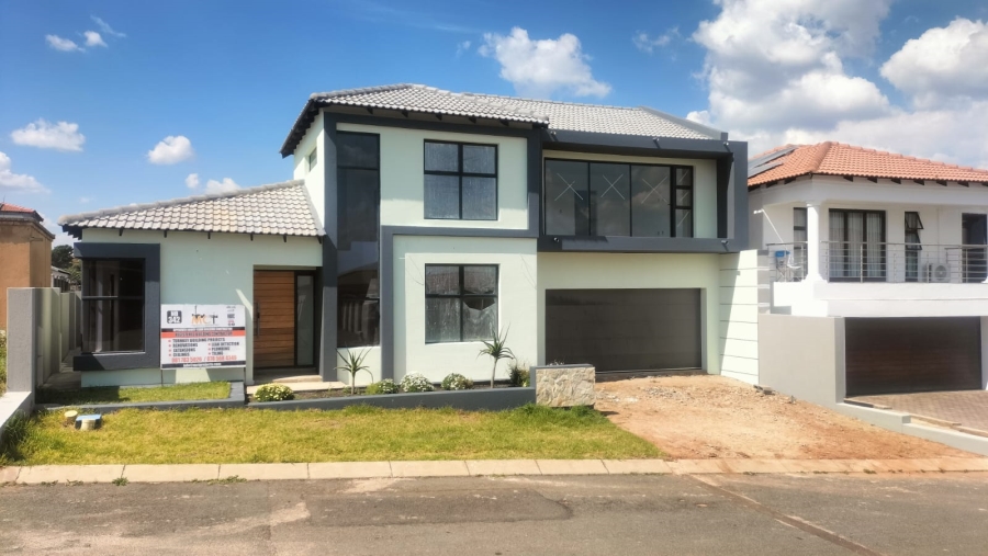 3 Bedroom Property for Sale in Munsieville South Gauteng