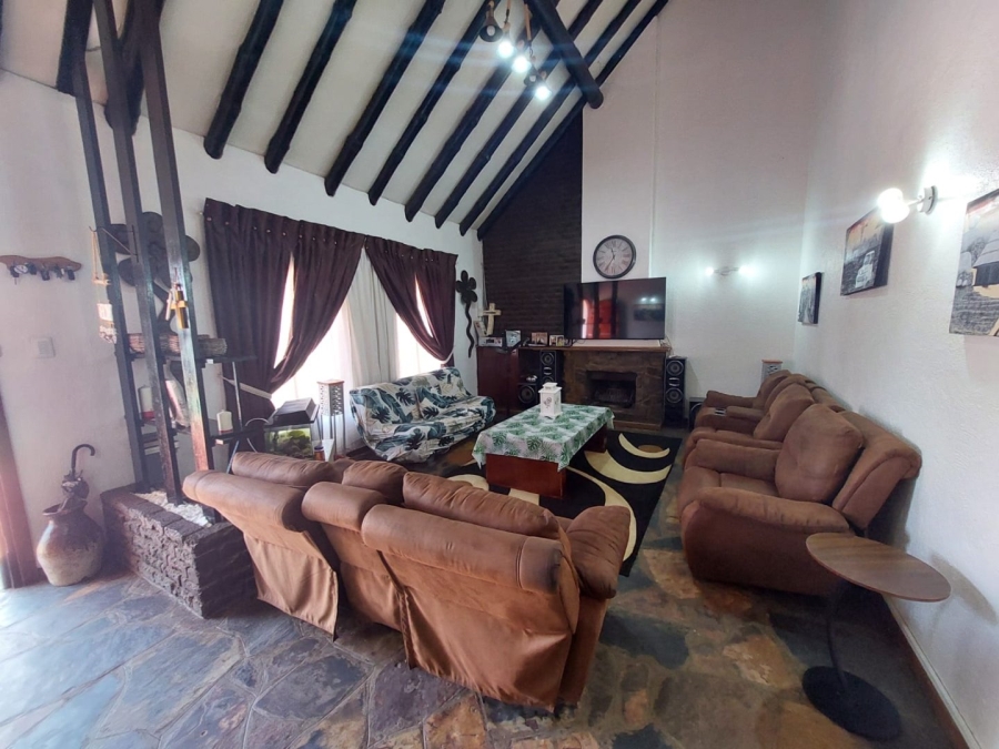 5 Bedroom Property for Sale in Krugersdorp North Gauteng