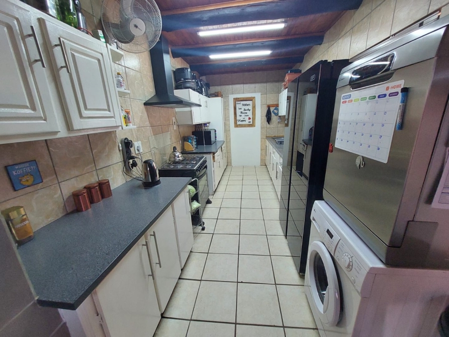 5 Bedroom Property for Sale in Krugersdorp North Gauteng