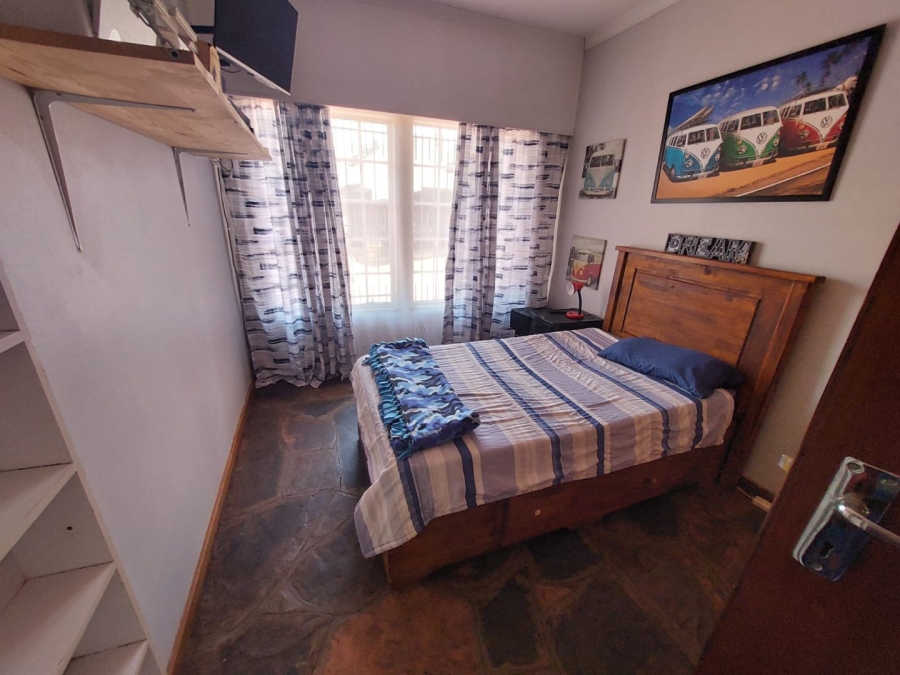 5 Bedroom Property for Sale in Krugersdorp North Gauteng