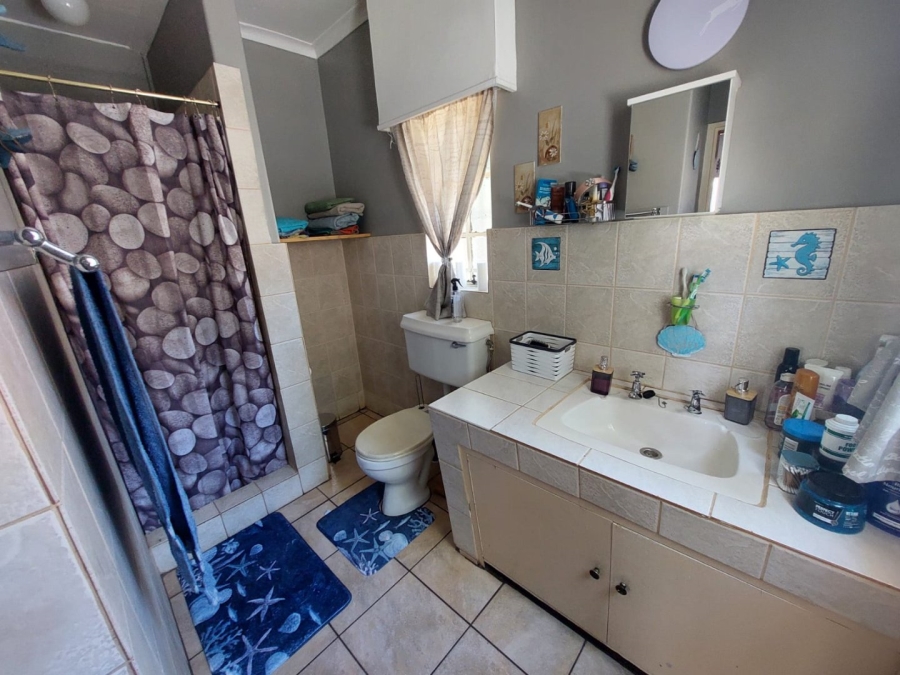 5 Bedroom Property for Sale in Krugersdorp North Gauteng