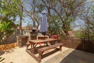 5 Bedroom Property for Sale in Roodekrans Gauteng