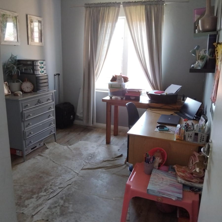 4 Bedroom Property for Sale in Ruimsig Gauteng