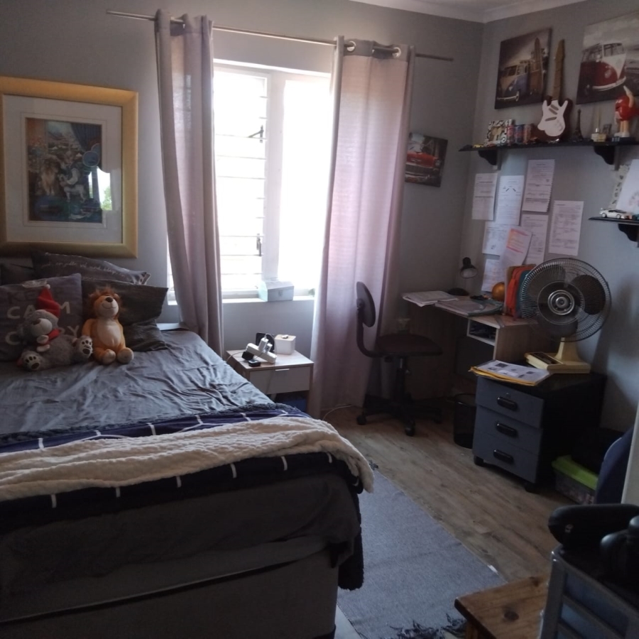 4 Bedroom Property for Sale in Ruimsig Gauteng