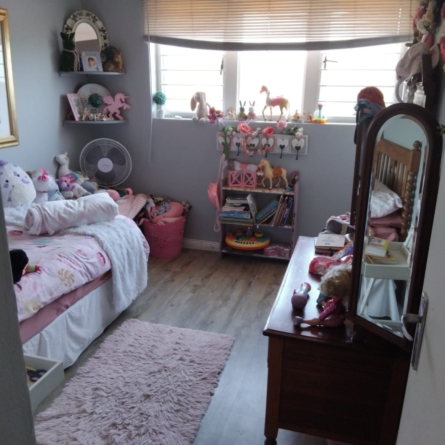 4 Bedroom Property for Sale in Ruimsig Gauteng