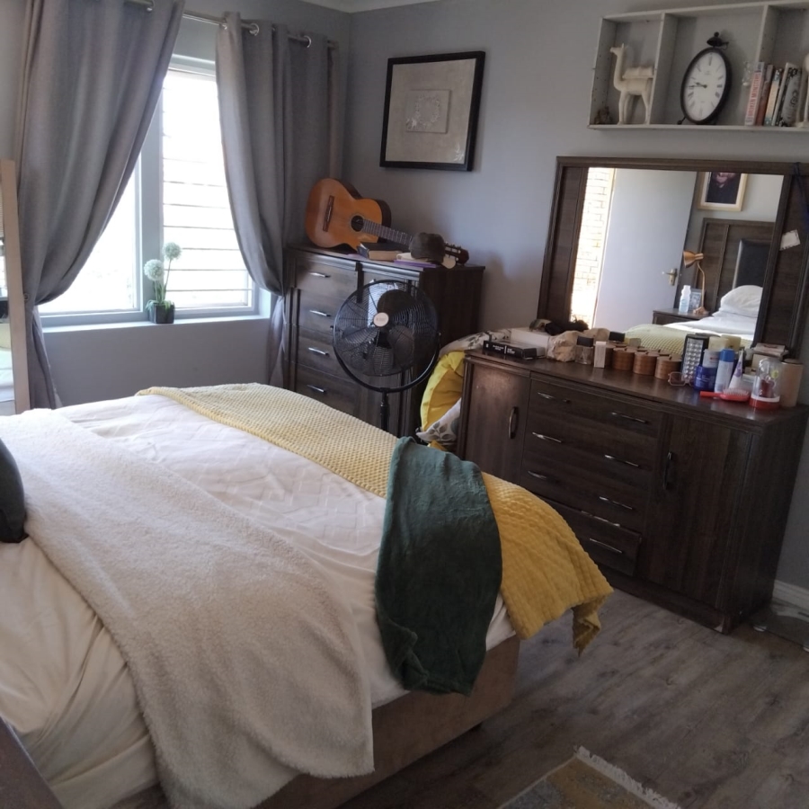 4 Bedroom Property for Sale in Ruimsig Gauteng