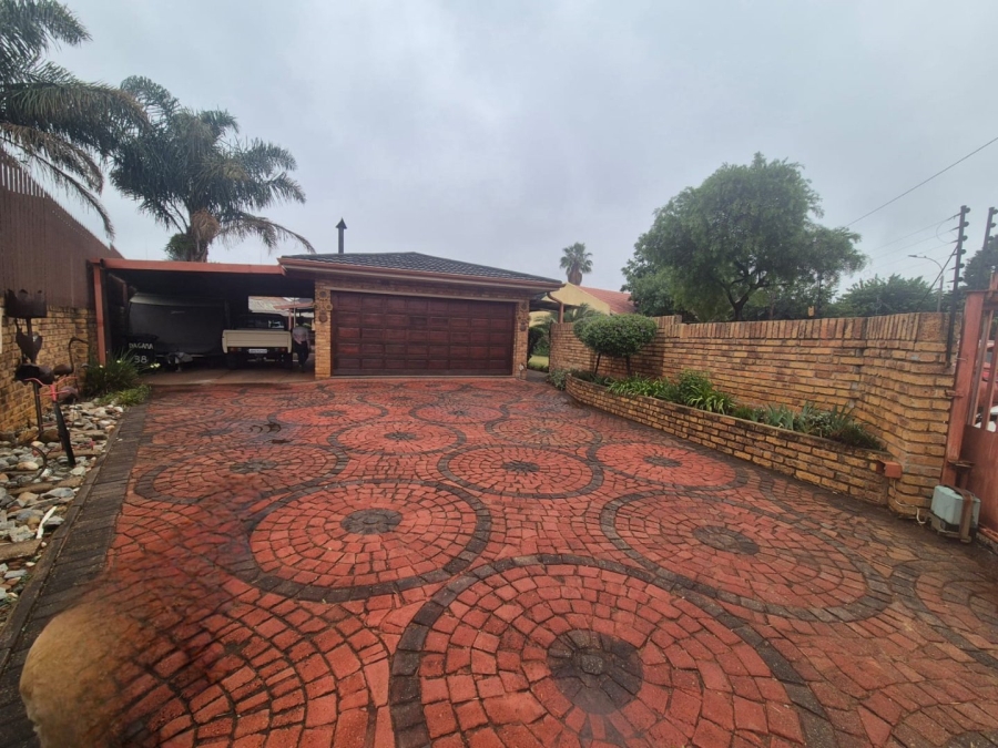 3 Bedroom Property for Sale in Culemborg Park Gauteng