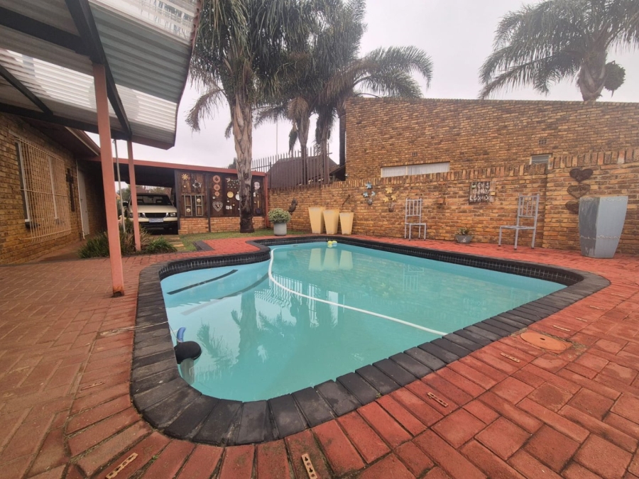 3 Bedroom Property for Sale in Culemborg Park Gauteng