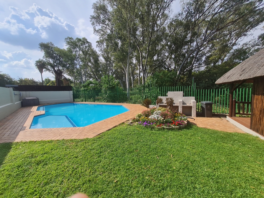 2 Bedroom Property for Sale in Jukskei Park Gauteng