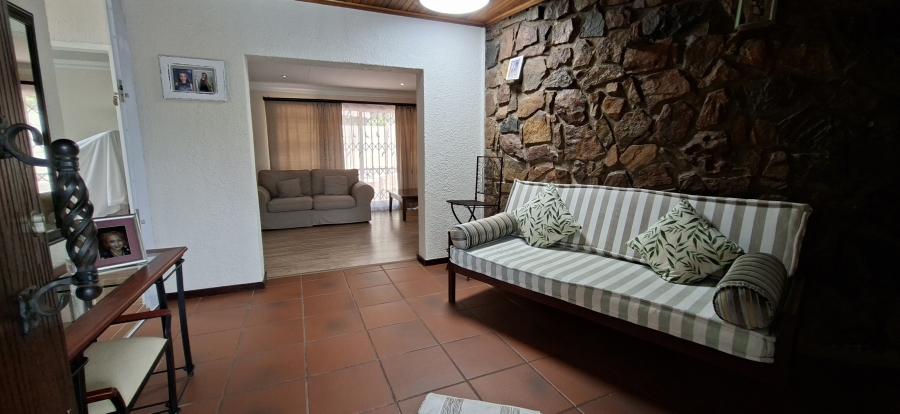 5 Bedroom Property for Sale in Noordheuwel Gauteng