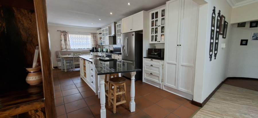 5 Bedroom Property for Sale in Noordheuwel Gauteng