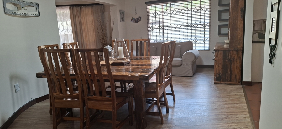 5 Bedroom Property for Sale in Noordheuwel Gauteng