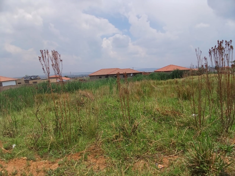 0 Bedroom Property for Sale in Mohlakeng Gauteng