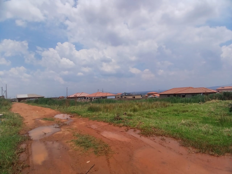 0 Bedroom Property for Sale in Mohlakeng Gauteng